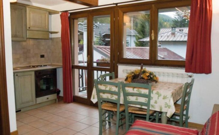 Villa Frejus Residence, Bardonecchia, Dining Room